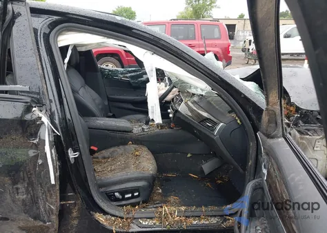 2020 BMW 540I xDrive из США, поврежденный, VIN WBAJS3C09LCD76324